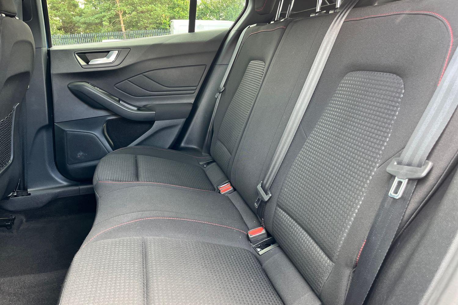 Ford Focus Photo 19