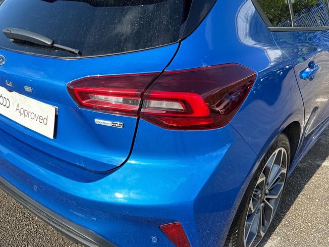 FORD Focus Photo 18