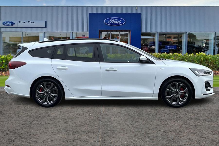 Ford FOCUS Photo autoimg-8dedcb8b9d83b30873db07d99692277127b38388.jpg