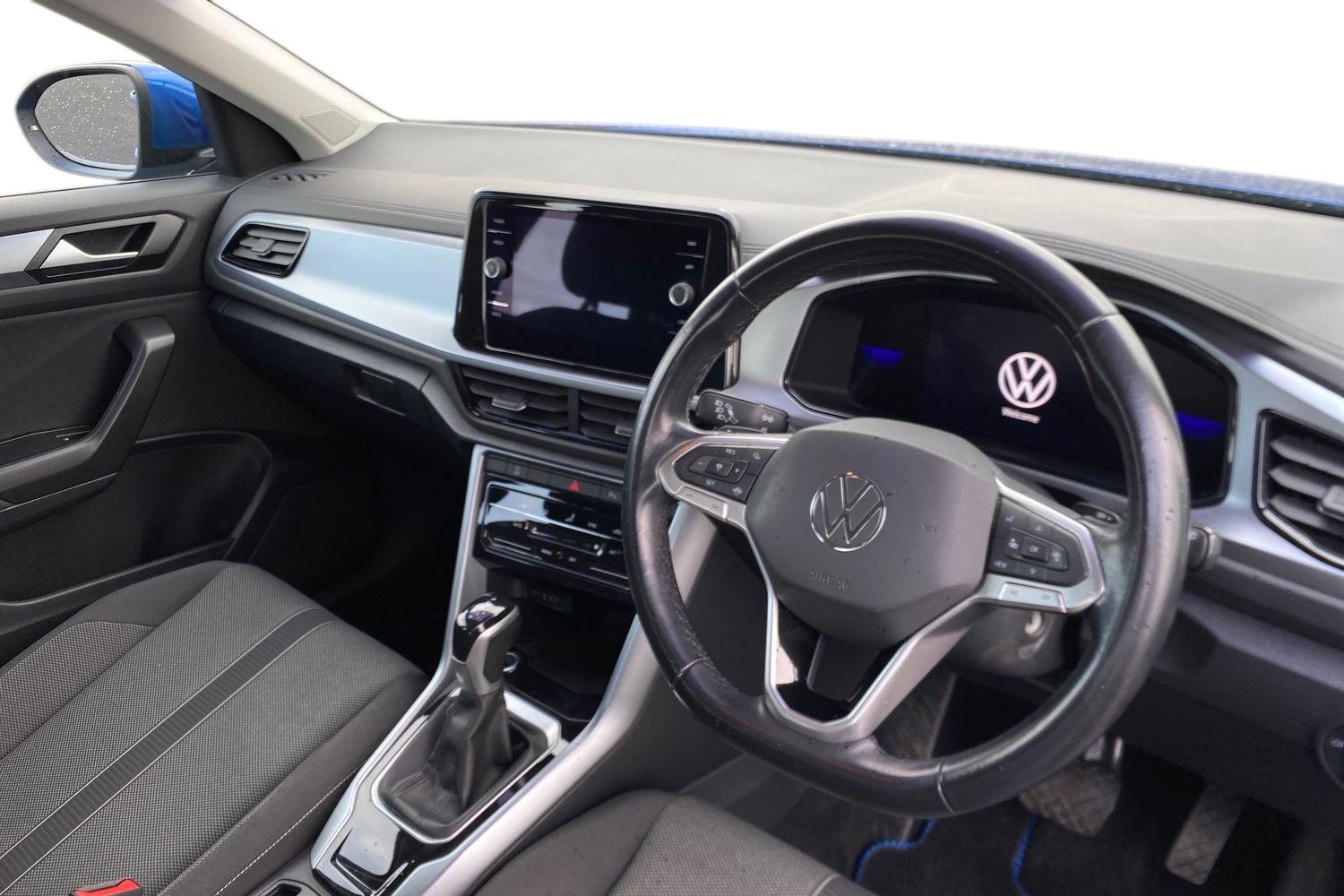 Volkswagen T-ROC Photo 10