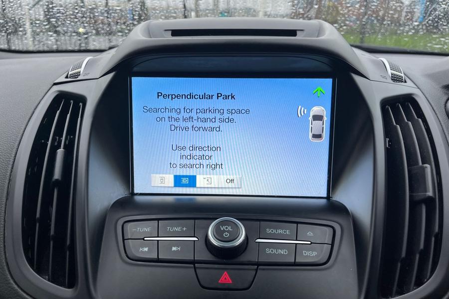 Ford KUGA Photo autoimg-8df24b8a799a8591920fe1334f843b253451ceff.jpg