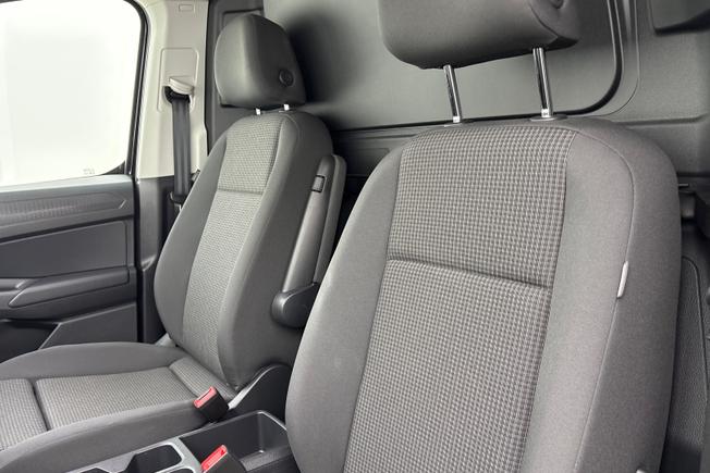 VOLKSWAGEN Caddy Photo 21
