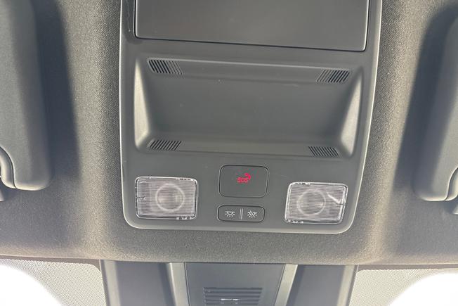 VOLKSWAGEN Amarok Photo 23