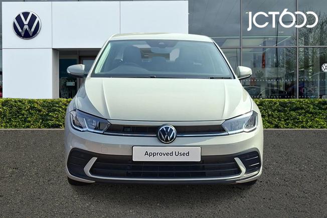 VOLKSWAGEN Polo Photo 8