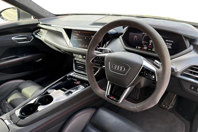 AUDI Rs E-Tron Gt Photo 6