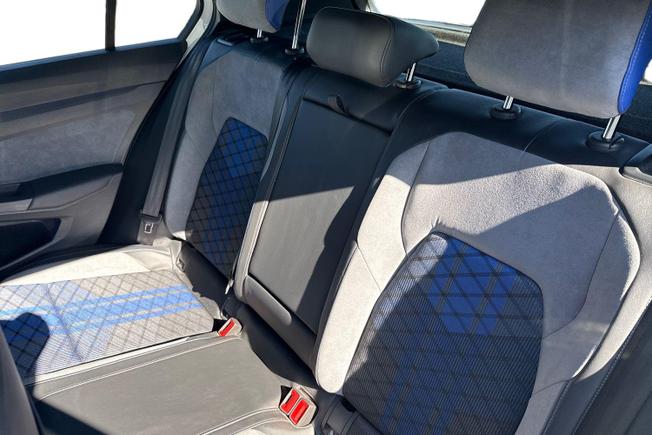 Volkswagen Golf Photo 9