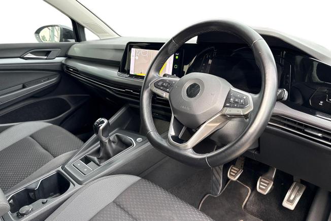 VOLKSWAGEN Golf Photo 6