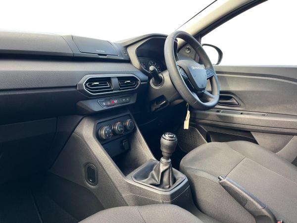 Dacia Sandero Photo autoimg-8dfc911fdd166d738c907e13c042bfb716d0ea11.jpg