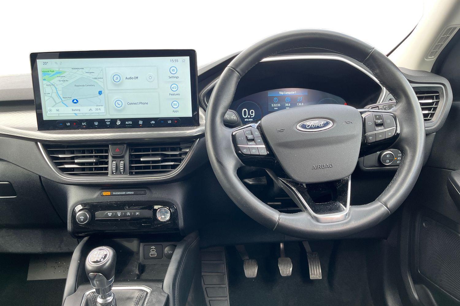 Ford KUGA Photo 10
