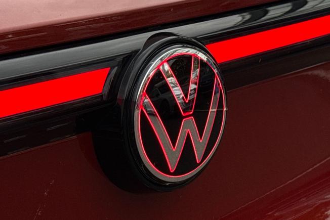 VOLKSWAGEN T-Roc Photo 39