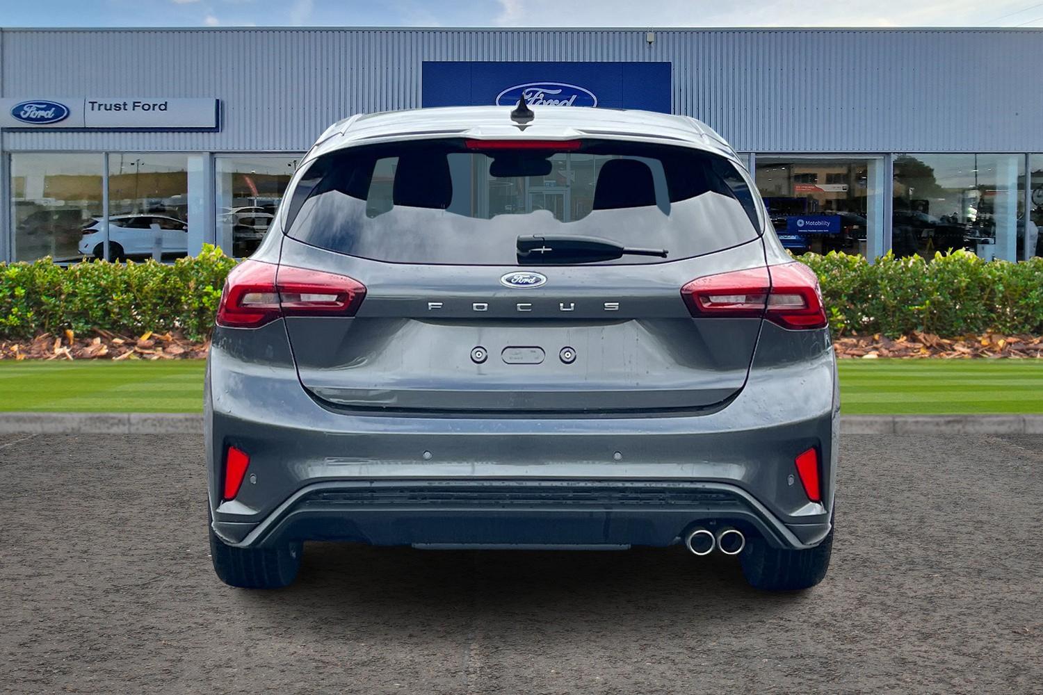 Ford FOCUS Photo 6