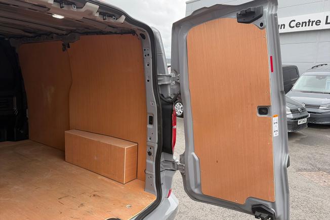 VOLKSWAGEN Transporter Photo 30