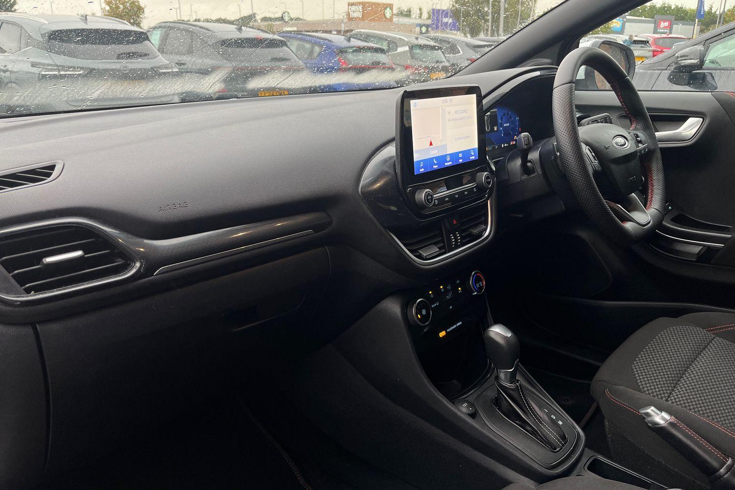 Ford PUMA Photo 17