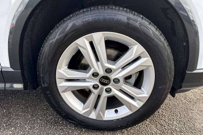 AUDI Q2 Photo 38