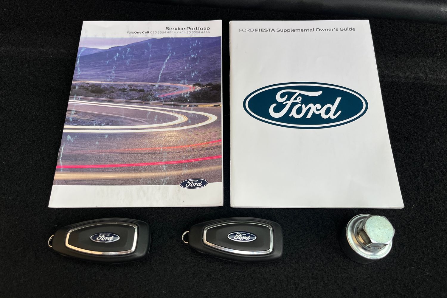 Ford FIESTA Photo 21