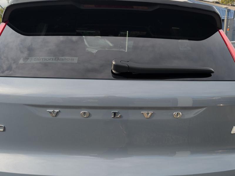 Used Volvo XC40 KN22BFE 37
