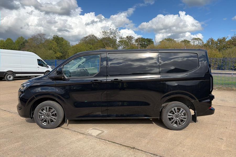 Ford TRANSIT CUSTOM Photo autoimg-8e19122f84c0f04aa304bf1ad031a23601e2cb7f.jpg