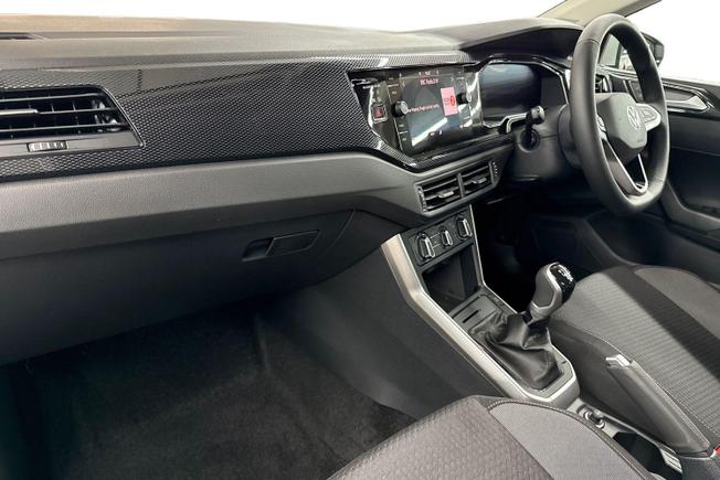 Volkswagen Polo Photo 2