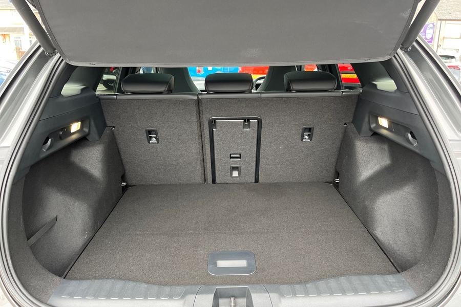Ford Explorer Photo autoimg-8e31b2fb3411b2fa3a1998f7c91b4cb7a4d8aa84.jpg