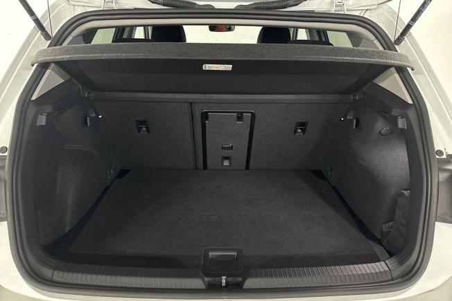 VOLKSWAGEN Golf Photo 12