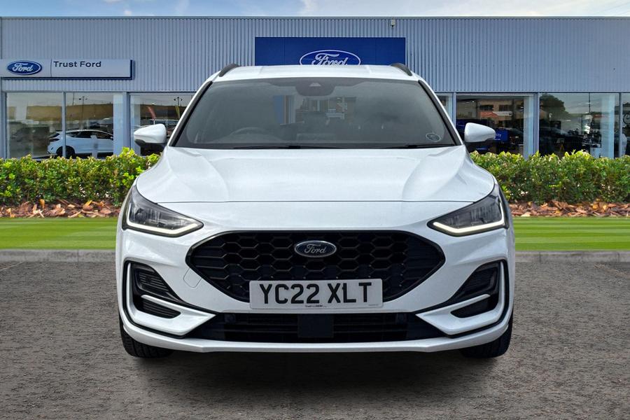Ford FOCUS Photo autoimg-8e3524f087260487cec741c7f7a1ea0be23dd6c5.jpg