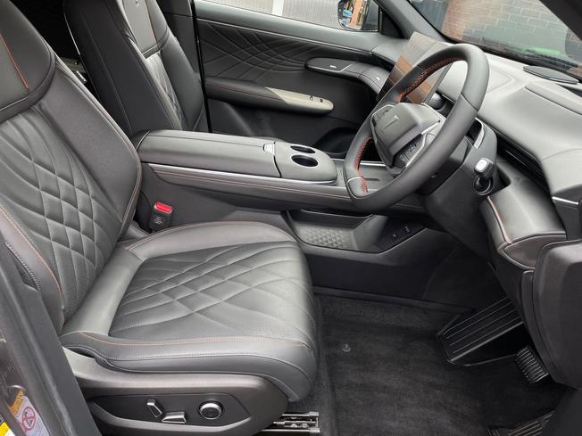 CHANGAN Deepal S07 Photo 28