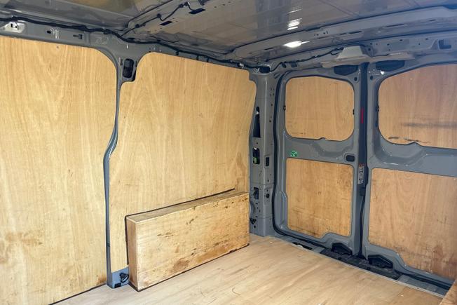 Volkswagen Transporter Photo 9