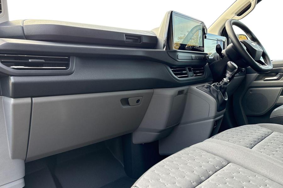 Ford TRANSIT CUSTOM Photo autoimg-8e3b95665154d96b28e53e914dce8a7909ec3d93.jpg
