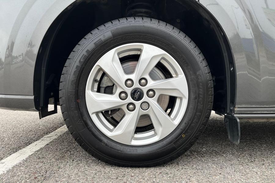 Ford TRANSIT CUSTOM Photo autoimg-8e3c60f00493bb42320c79649d5475a9bd03e934.jpg