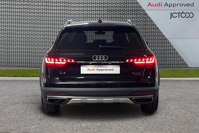 Audi A4 Allroad Photo 8