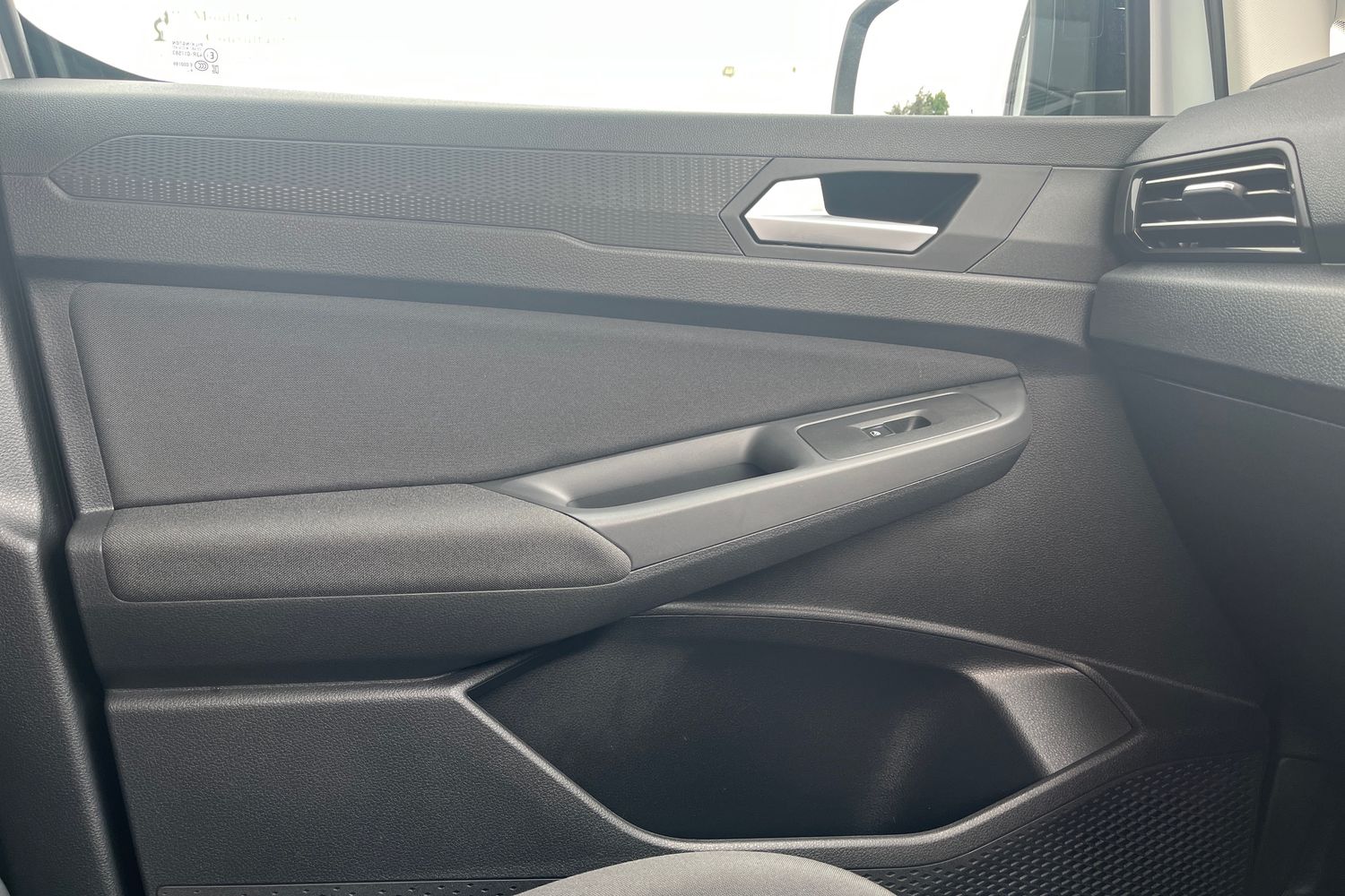 Ford TRANSIT CONNECT Photo 34