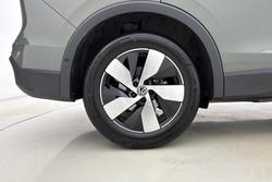 VOLKSWAGEN Tiguan Photo 5