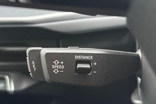 AUDI Q3 Photo 40