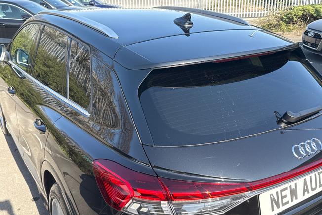AUDI  Q4 SUV Photo 23