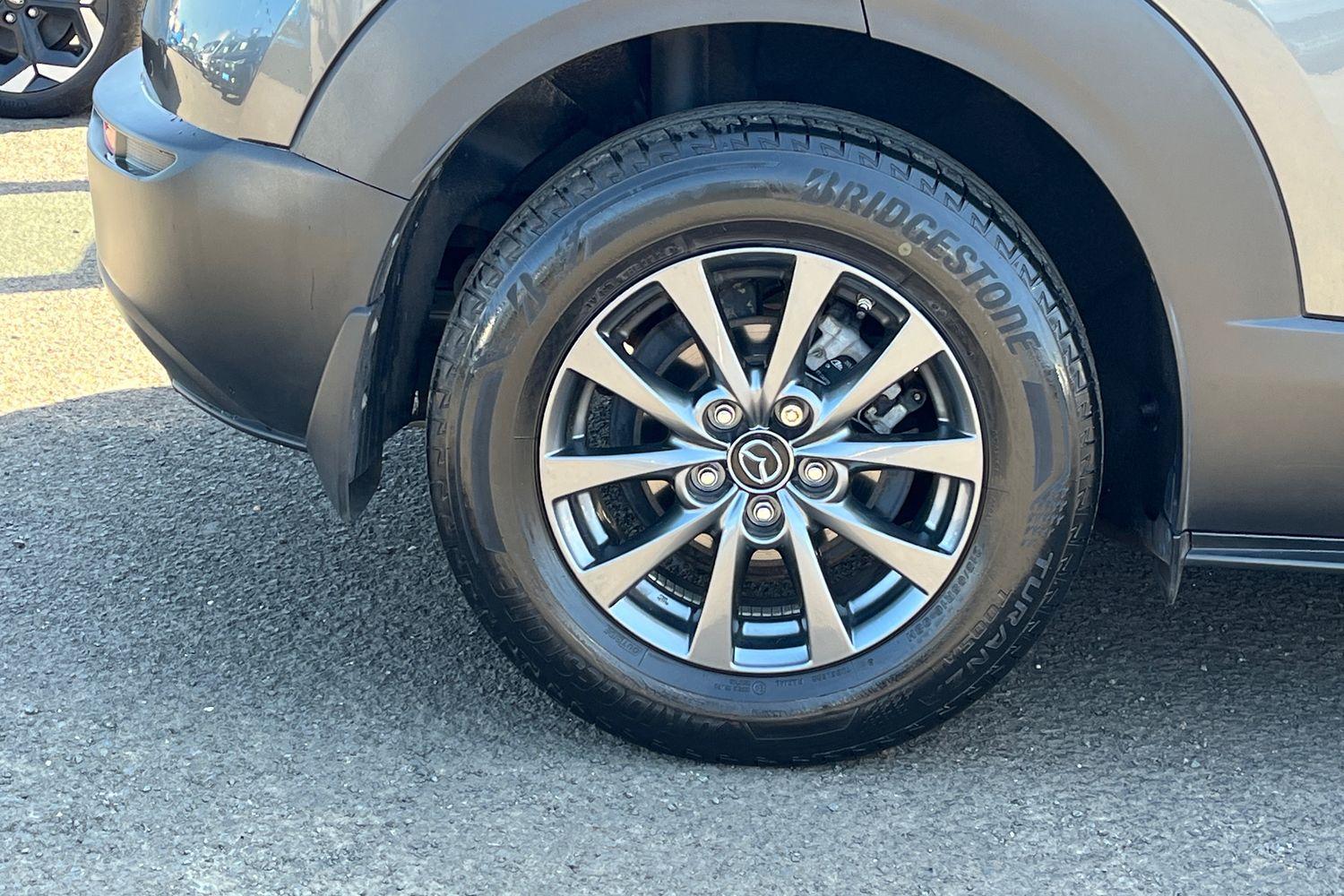 Mazda CX-30 Photo 7