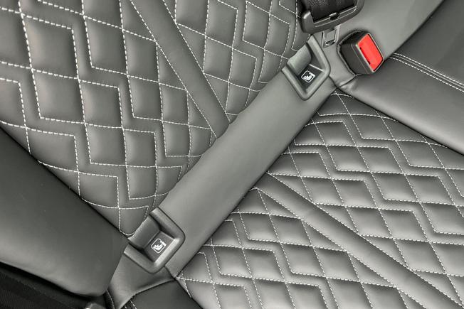 AUDI  S3 Saloon Photo 47