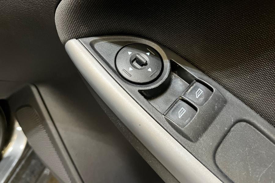 Ford FOCUS Photo autoimg-8e4a7668c56752a6a892251f2bf1e3185643ff85.jpg