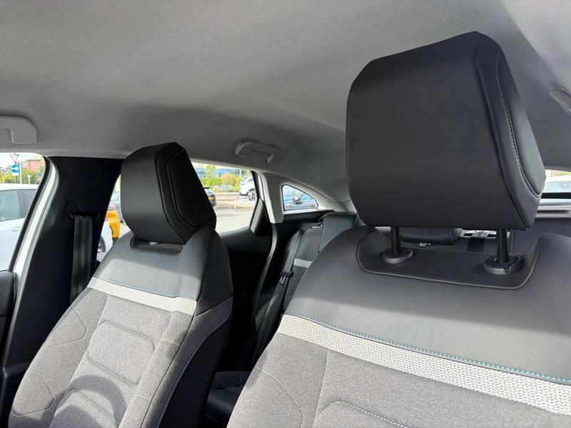 Used Citroen C4 NL23JGX 34