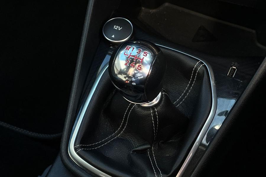 Ford FIESTA Photo autoimg-8e5413d3f294647aae6fdc6f19bf53398274160c.jpg