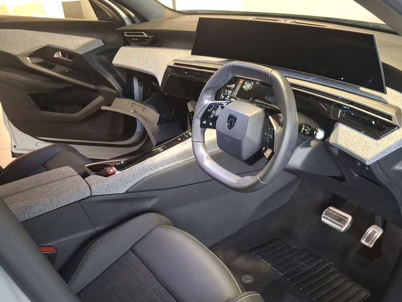 Used Peugeot 3008 BG74VCU 36