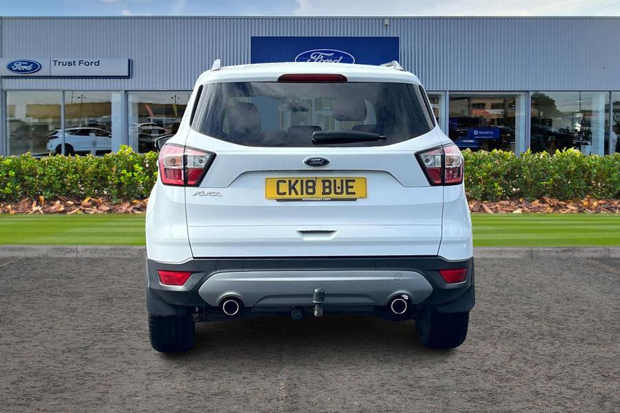 Ford Kuga Photo autoimg-8e5802efb14ea9ac0996fb14075ebd7d73a62eb2.jpg