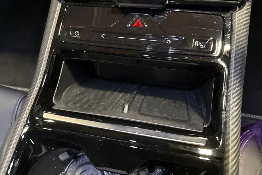 Ford Explorer Photo autoimg-8e596f0f0f82106cc557c72c0f0566ac5777d4a4.jpg