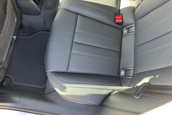 Audi  A6 Avant Photo 50