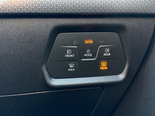 SEAT Leon Photo 22