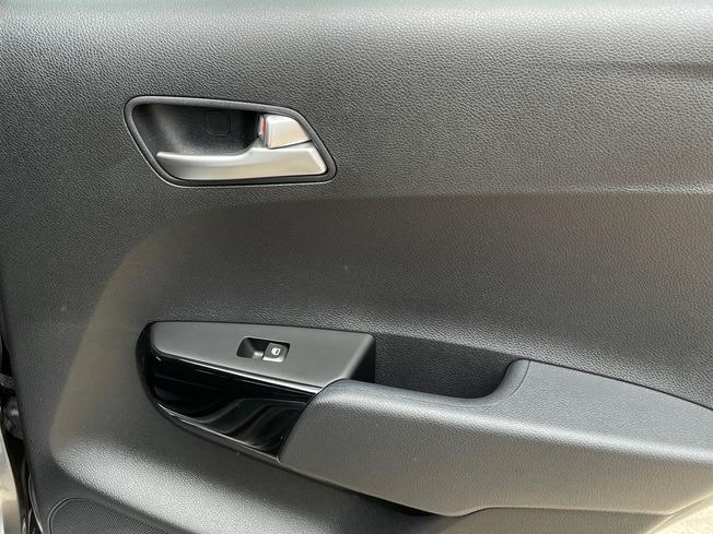 KIA Picanto Photo 31