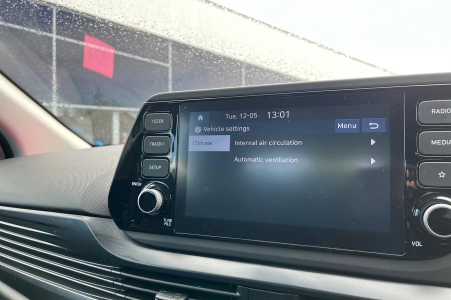 Hyundai BAYON Photo autoimg-8e6481bbcd5b2e8ae8a97a52d102760289311954.jpg