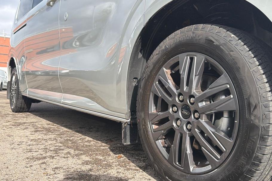 Used Ford TOURNEO CUSTOM 14