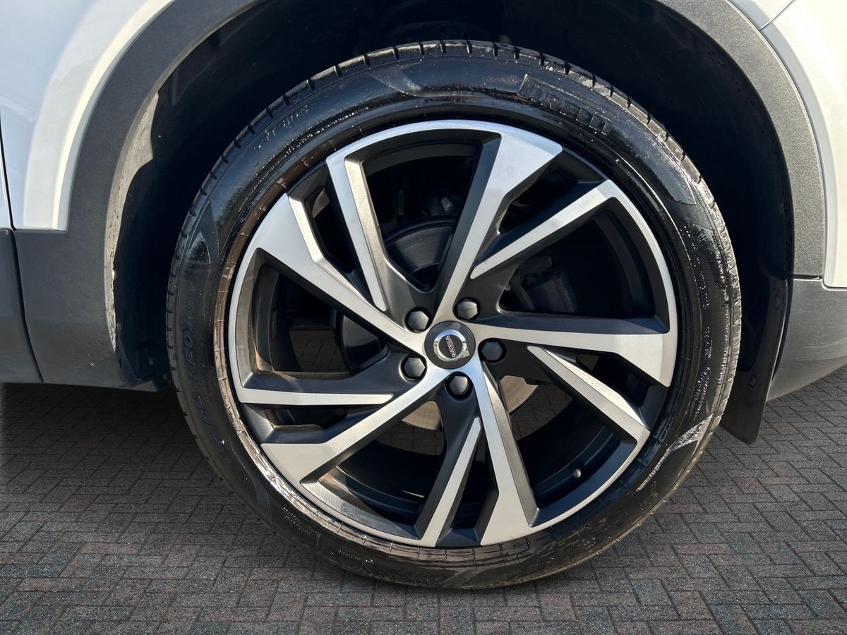 Volvo XC40 Photo 7