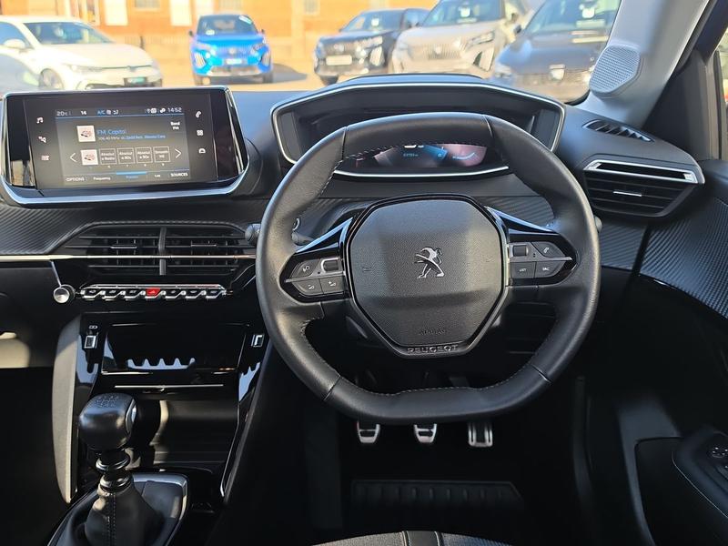 Used Peugeot 208 NU73WNH 12
