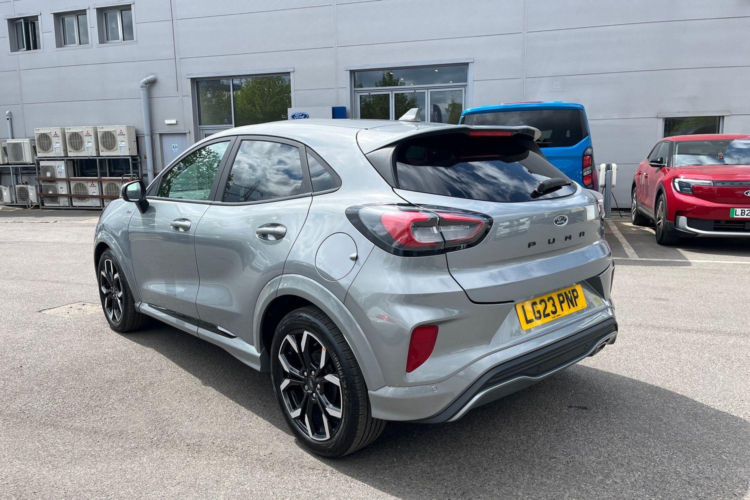 Ford PUMA Photo 33